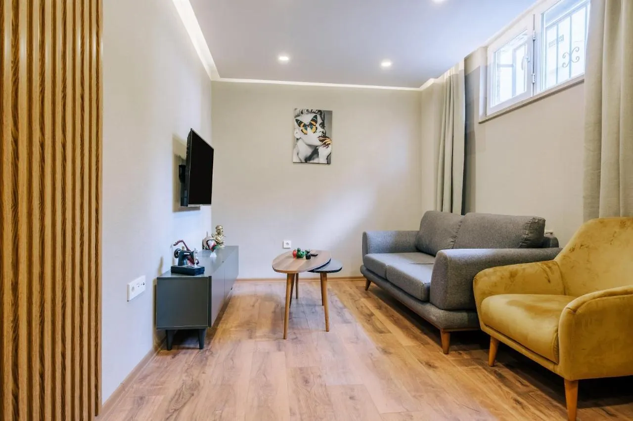 Flat W Jacuzzi 2 Min To Metro Near Marmara Park Apartment Istanbul Turkey